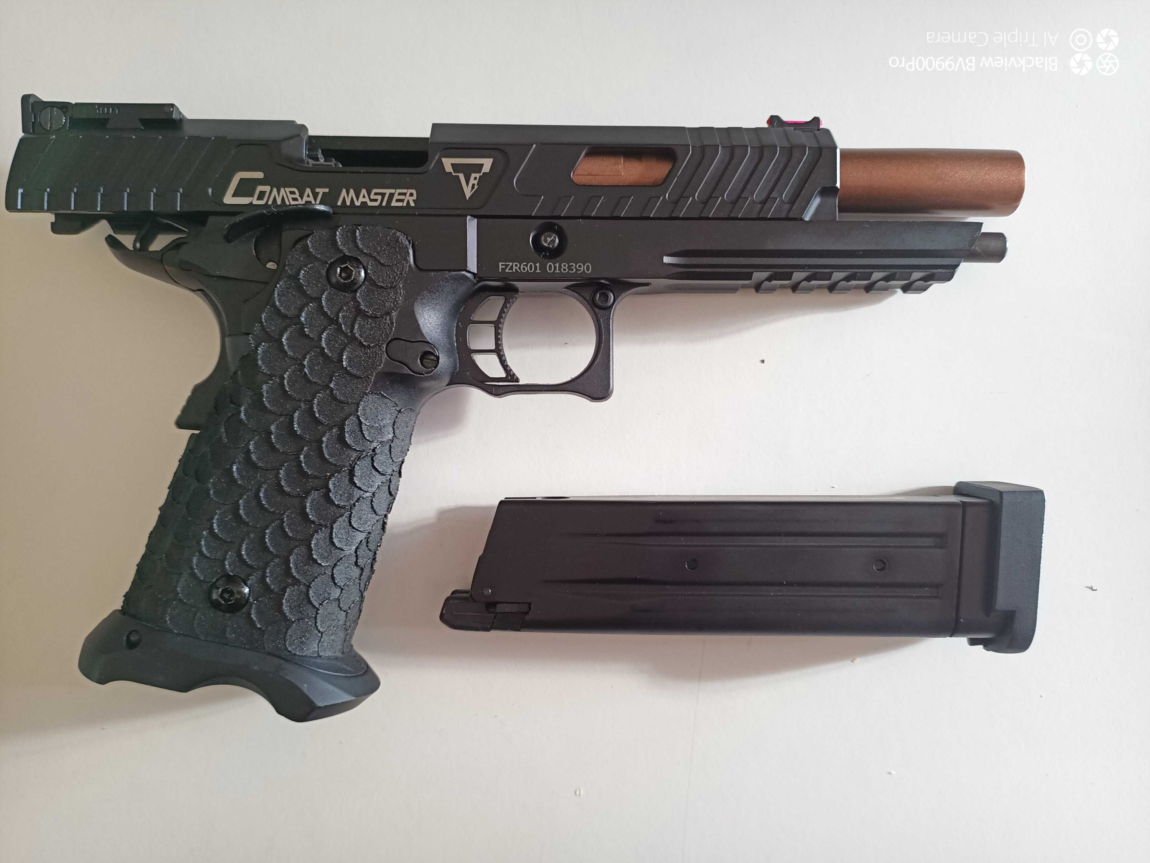 Combat master gbb da army armament com 3 mags