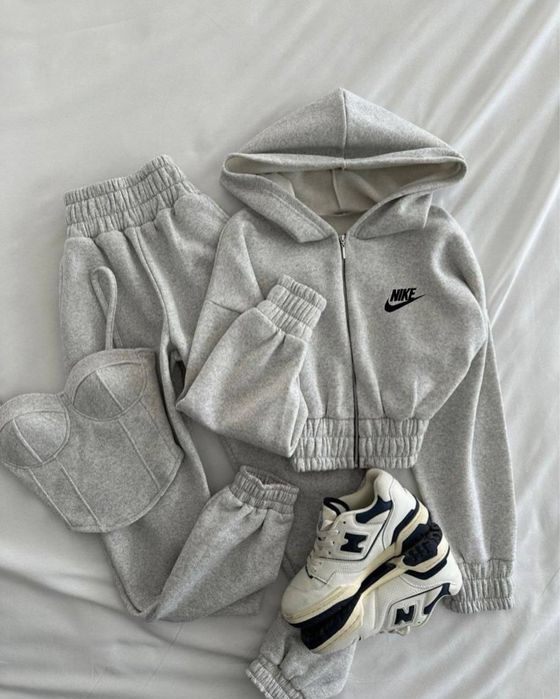 Жіночий спортивний костюм nike, костюм трійка, теплий костюм найк