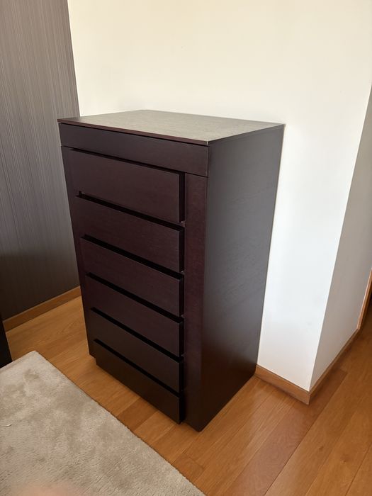 Camiseiro com gavetas e porta gravatas