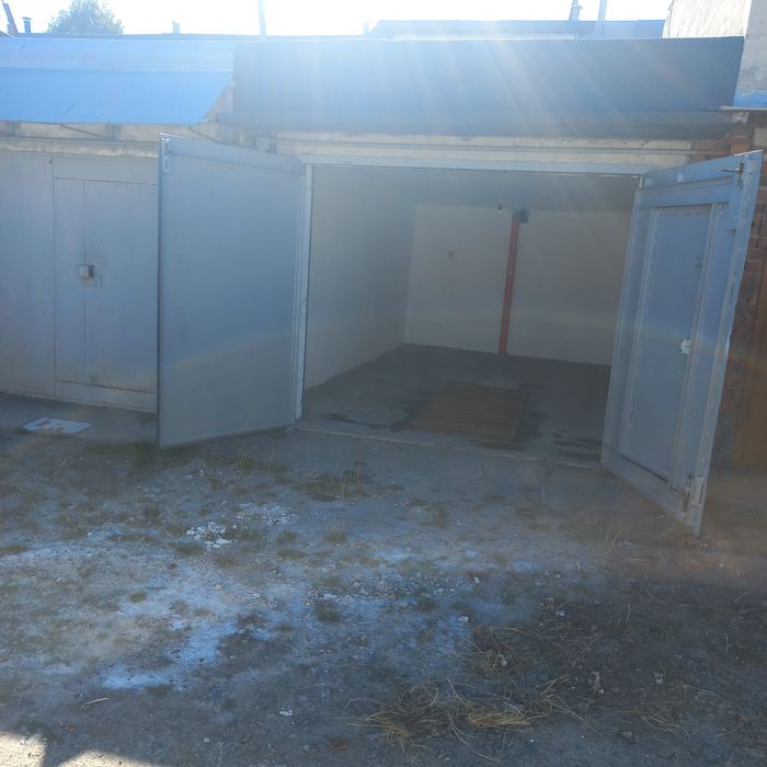 Здам гараж,масив"МИР" вул.Бандери