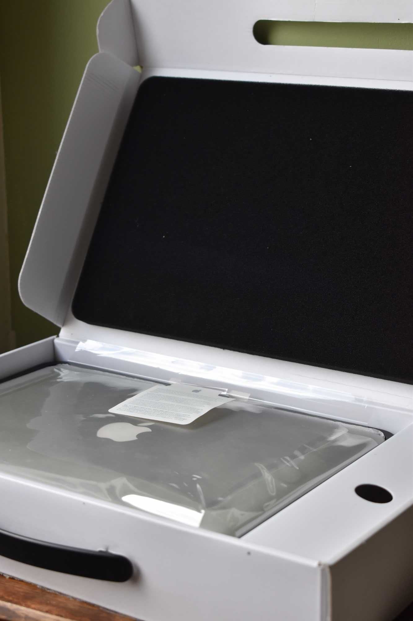 MacBook Pro "Core i5" 2.5 13" 2012 c/ Caixa Original