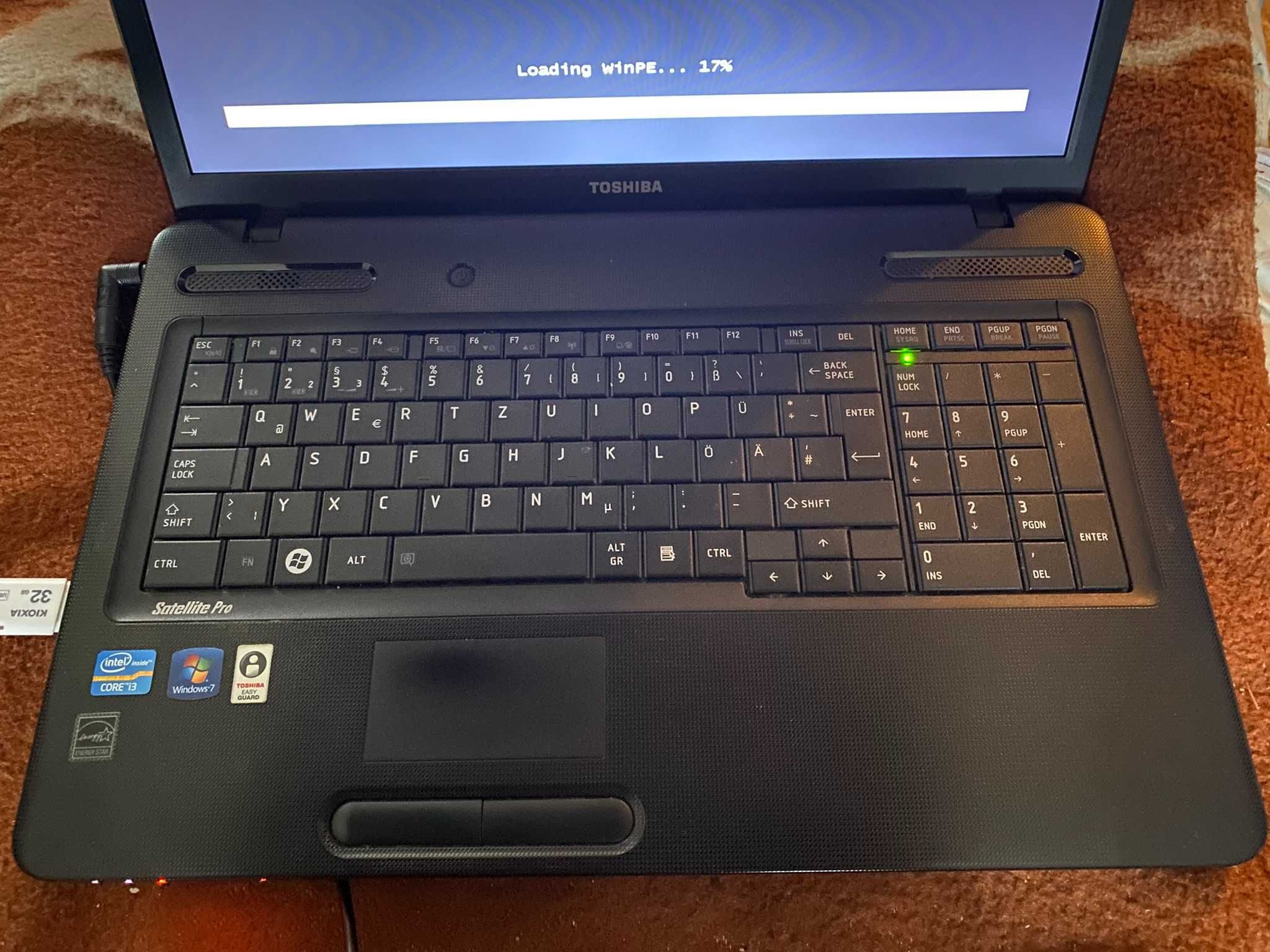 Toshiba Satellite Pro L770-12T
