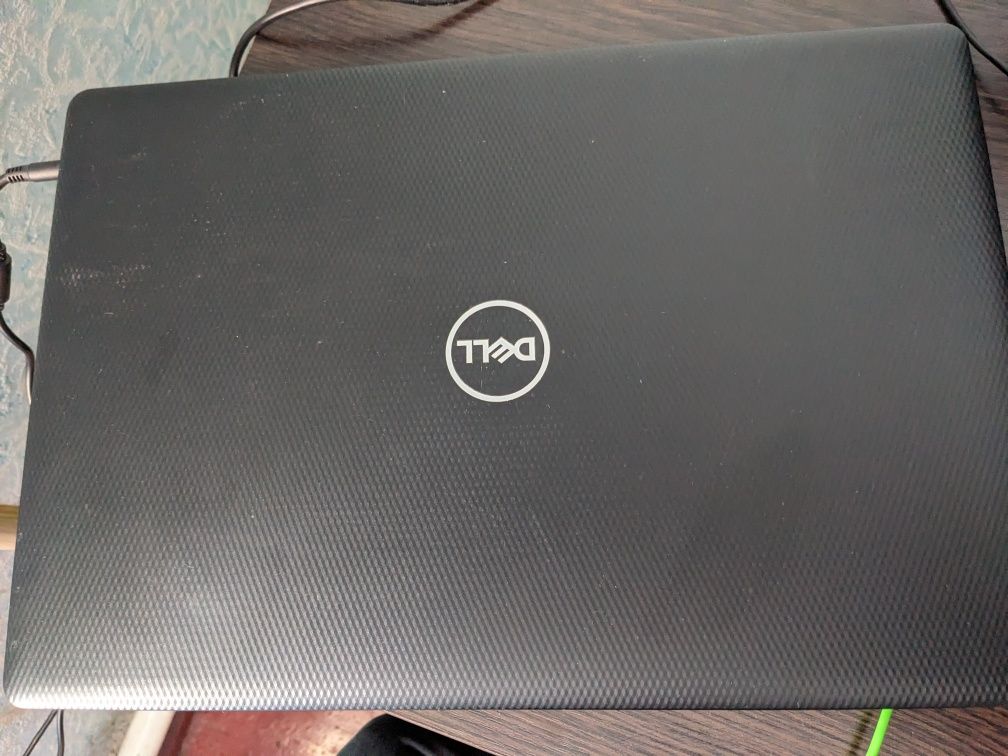 Ноутбук Dell Inspiron 3580
