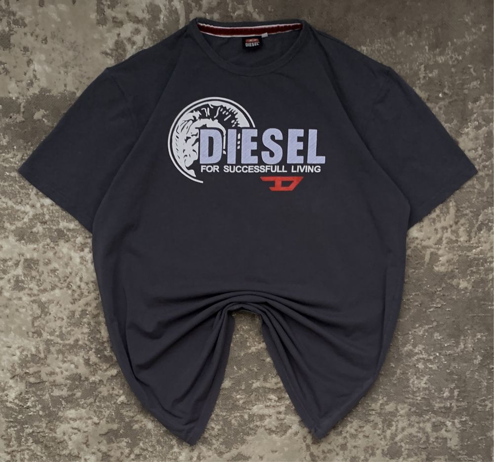 Вінтажна футболка diesel