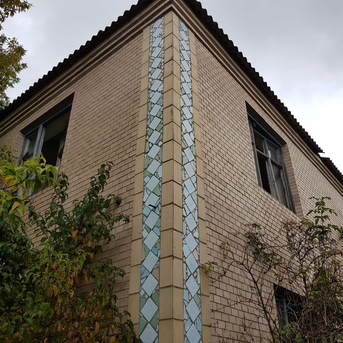 Будівля столової та сарай з погрібом село Паволоч