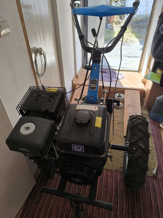 Продам мотоблок бензиновий ДТЗ