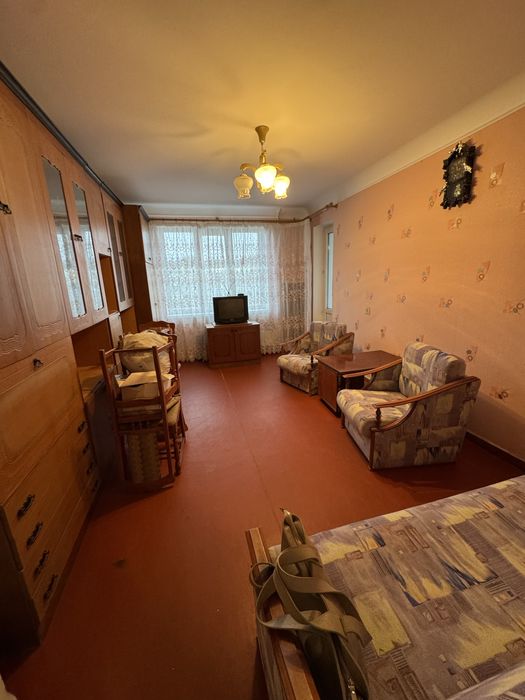 Продаж 3 кімн. квартири на Молодіжному