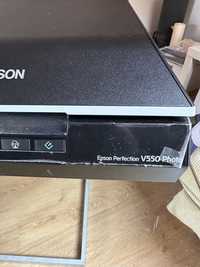 Digitalizadora de negativos Epson V550