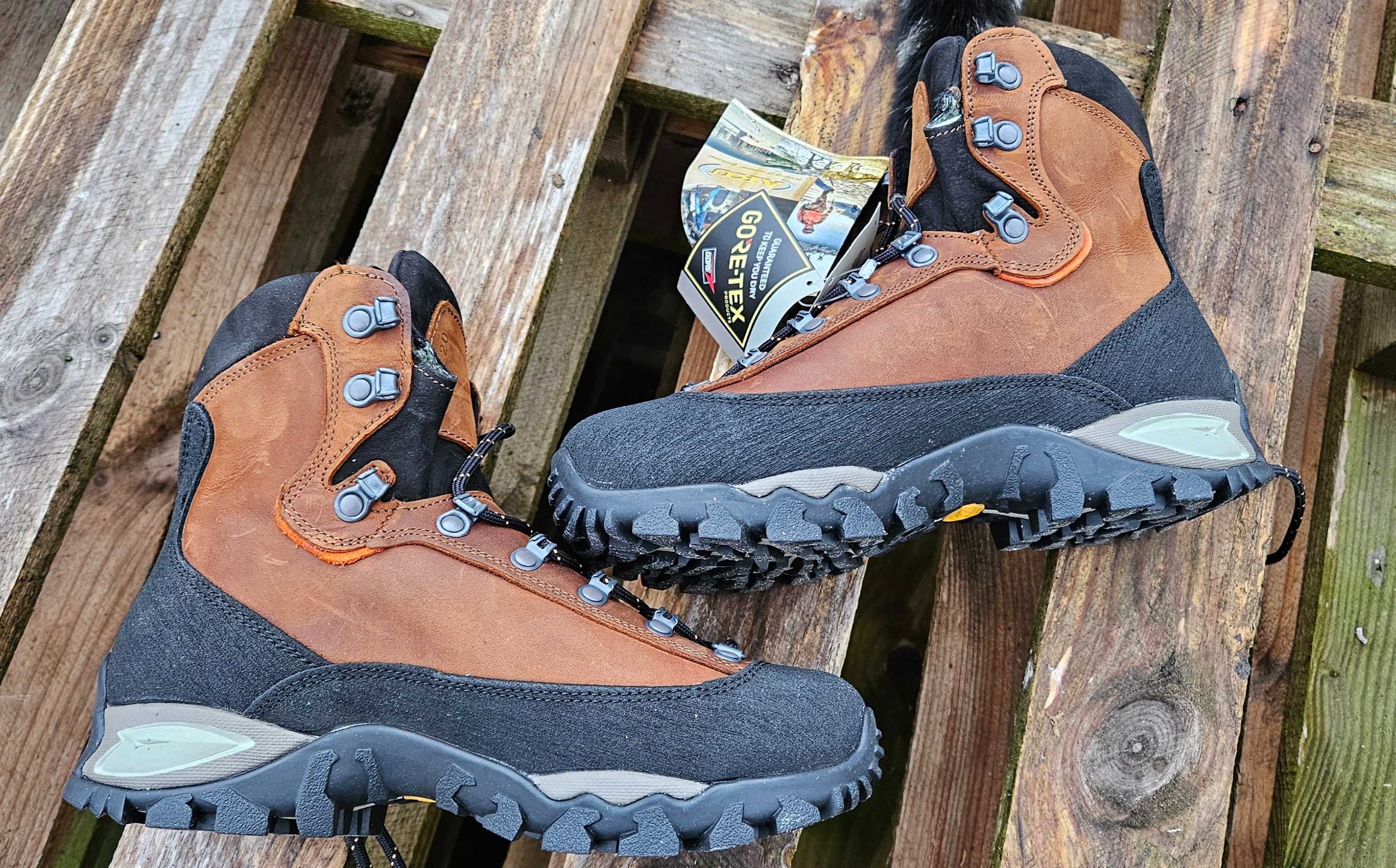 Damskie buty trekkingowe AKU Zenith II GTX Gore Tex 36 Brown 636.1