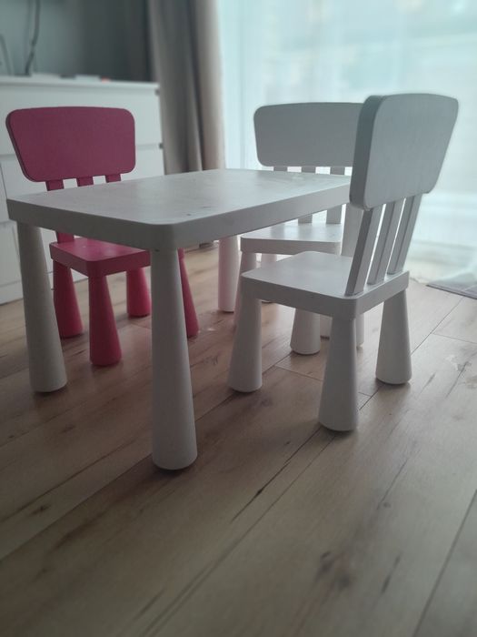 I K E A zestaw 3 szt. krzesełka + stół 77/55 cm