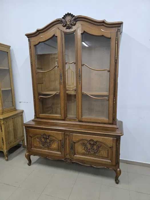 Komoda Witryna w stylu Ludwikowskim. Transport cały kraj.