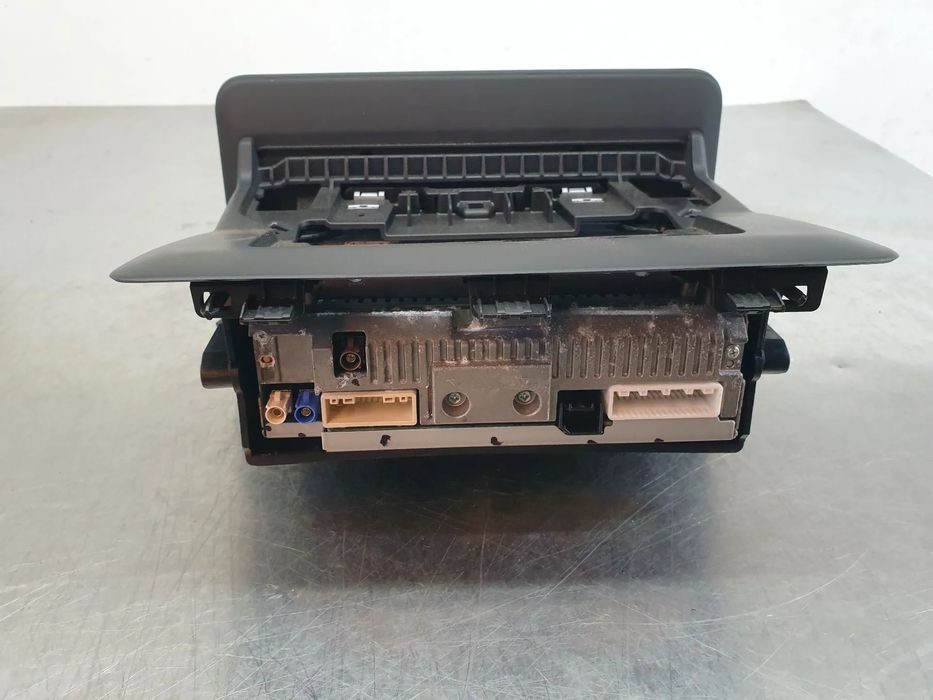 Rádio / auto-rádio DACIA Sandero III