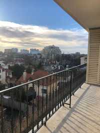 Стильная и Харизматичная квартира в " Графе" на Азарова, балкон, море