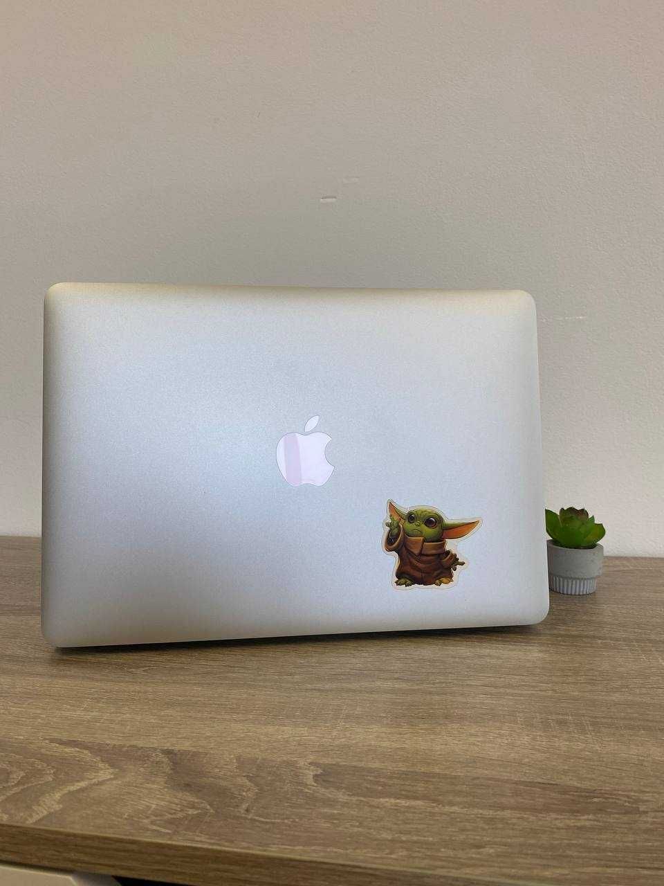 MacBook Air (13-inch, 2017)  i5 8 ГБ 1600 MHz DDR3