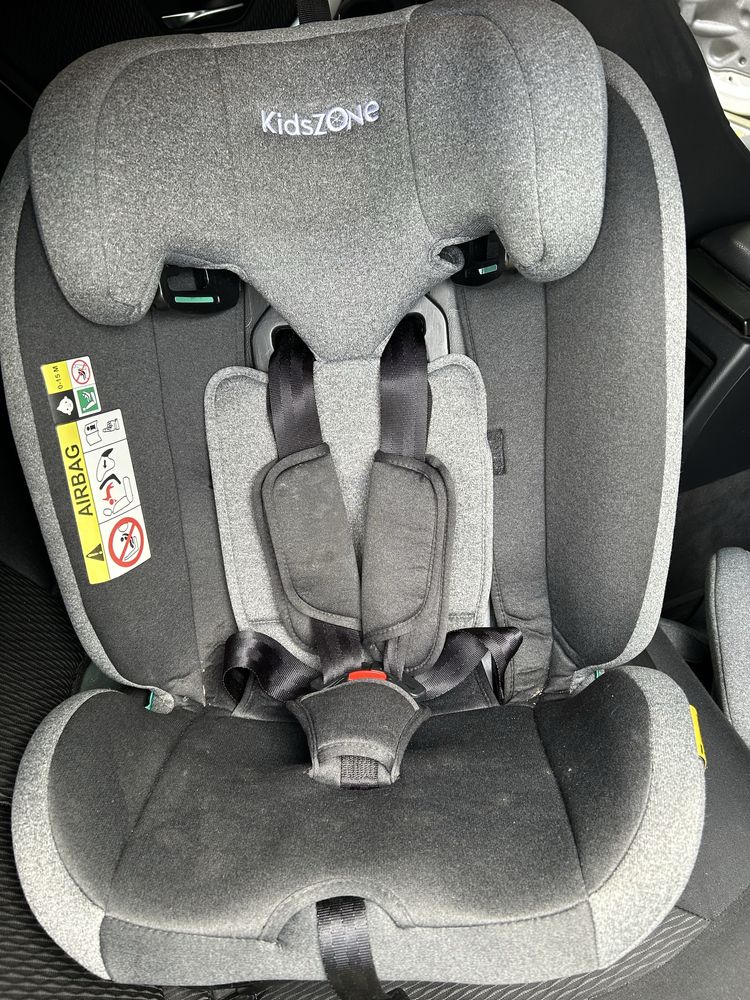 Fotelik samochodowy 360 z isofix