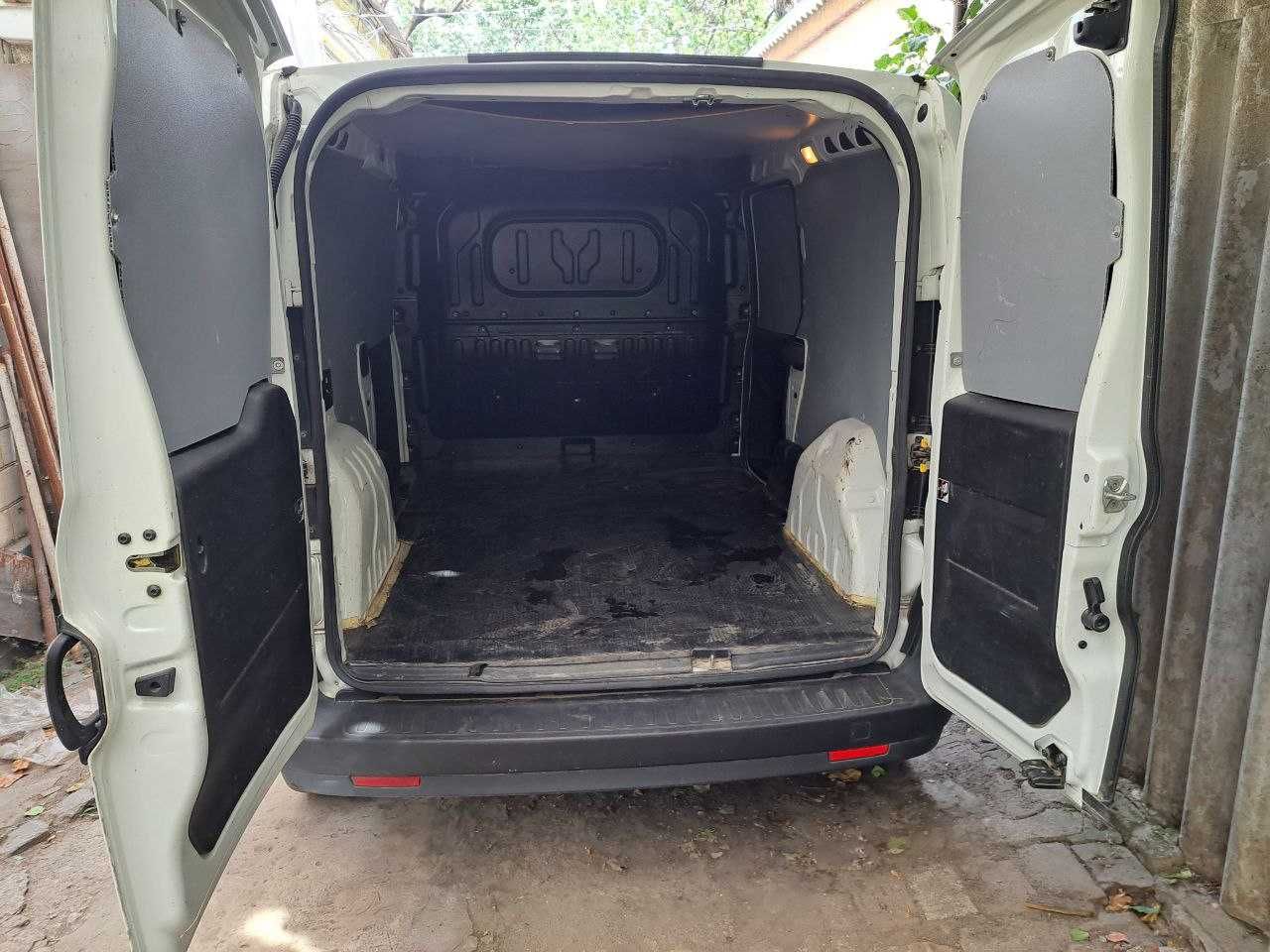 Fiat Doblo 2016 1,6л