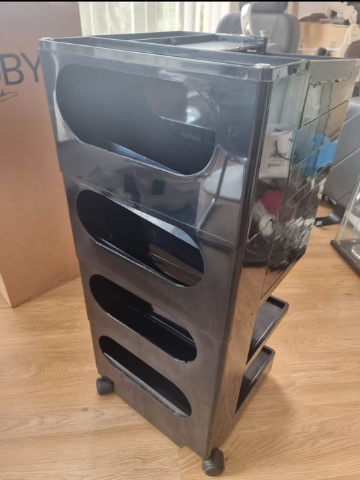 Vendo material de estética