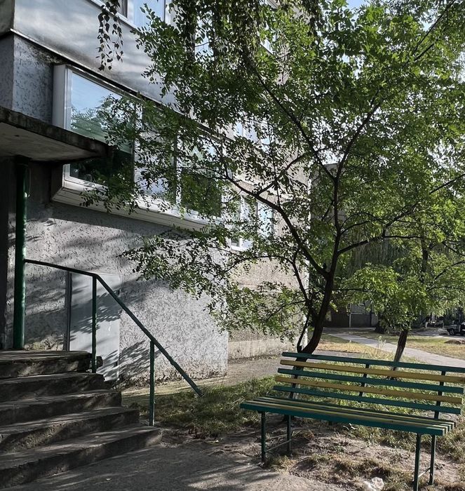 Продам квартиру з ремонтом, меблями та технікою.