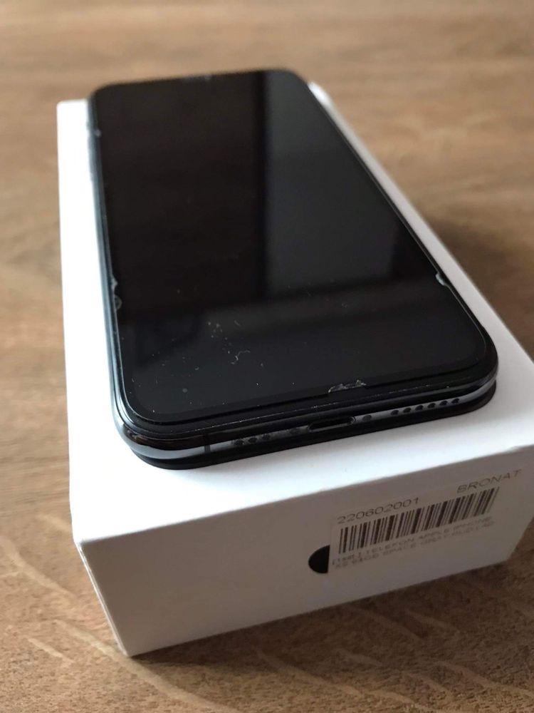 iPhone XS 64GB Grey