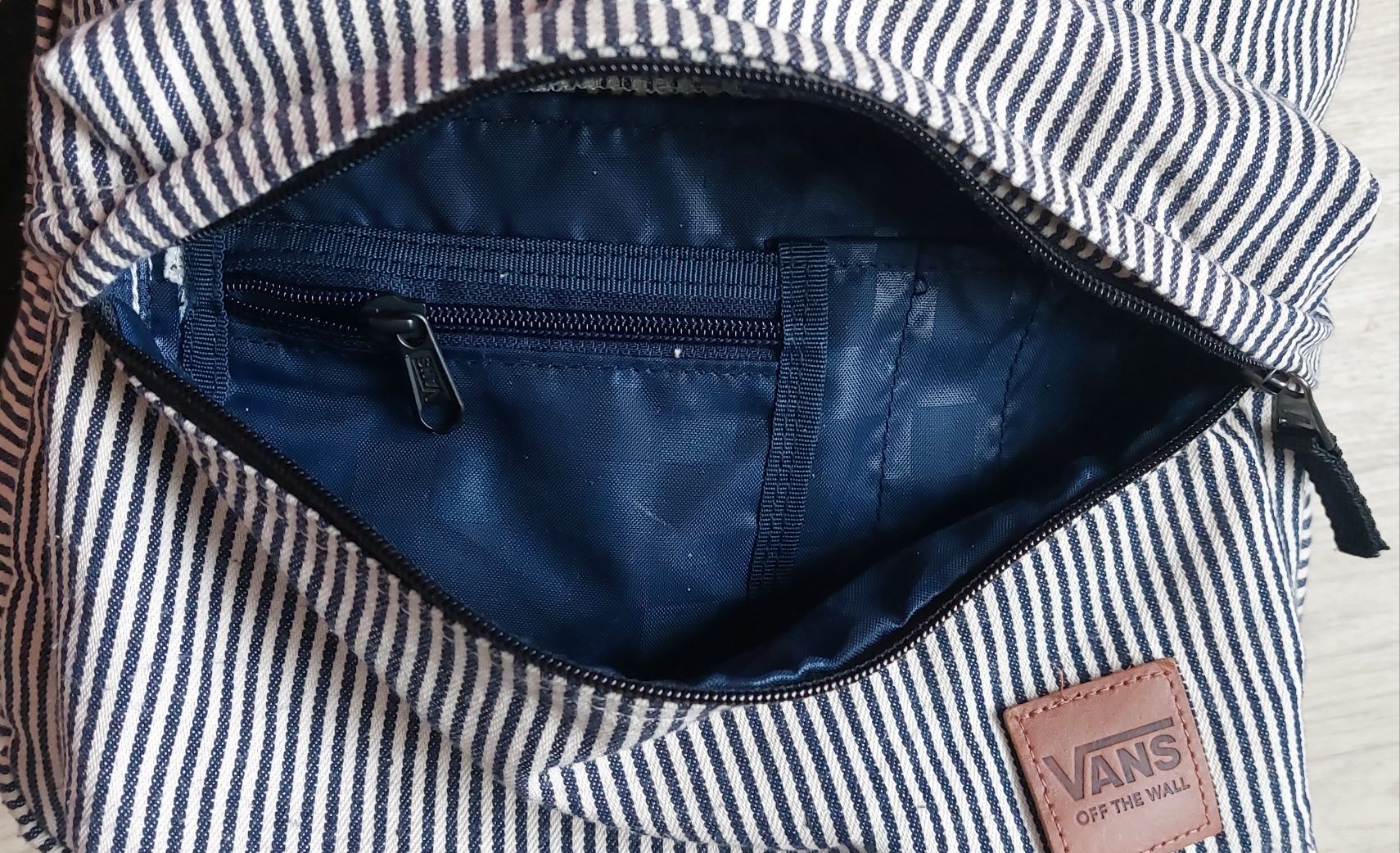 Рюкзак б/у городской Vans 16 L