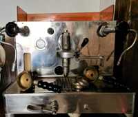 Maquina de café espresso, moinho de cafe e depurador Faema SA