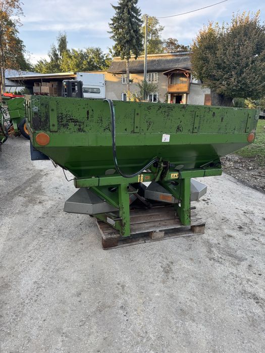 W ofercie Rozsiewacz amazone ZA M compact 1000 z nadstawką