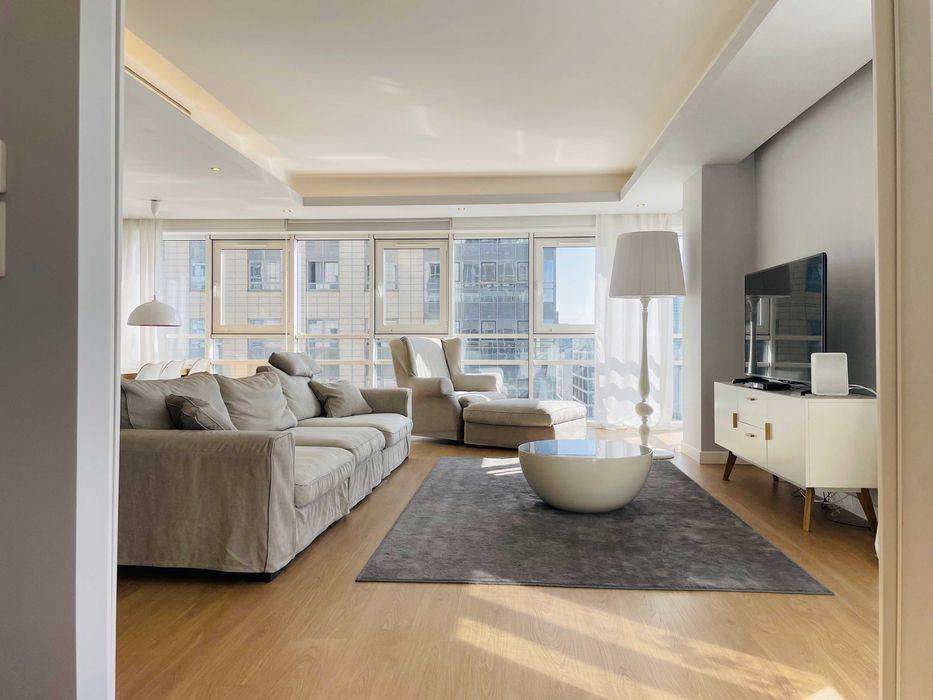 Do wynajęcia apartament na 17 piętrze, Platinum Towers