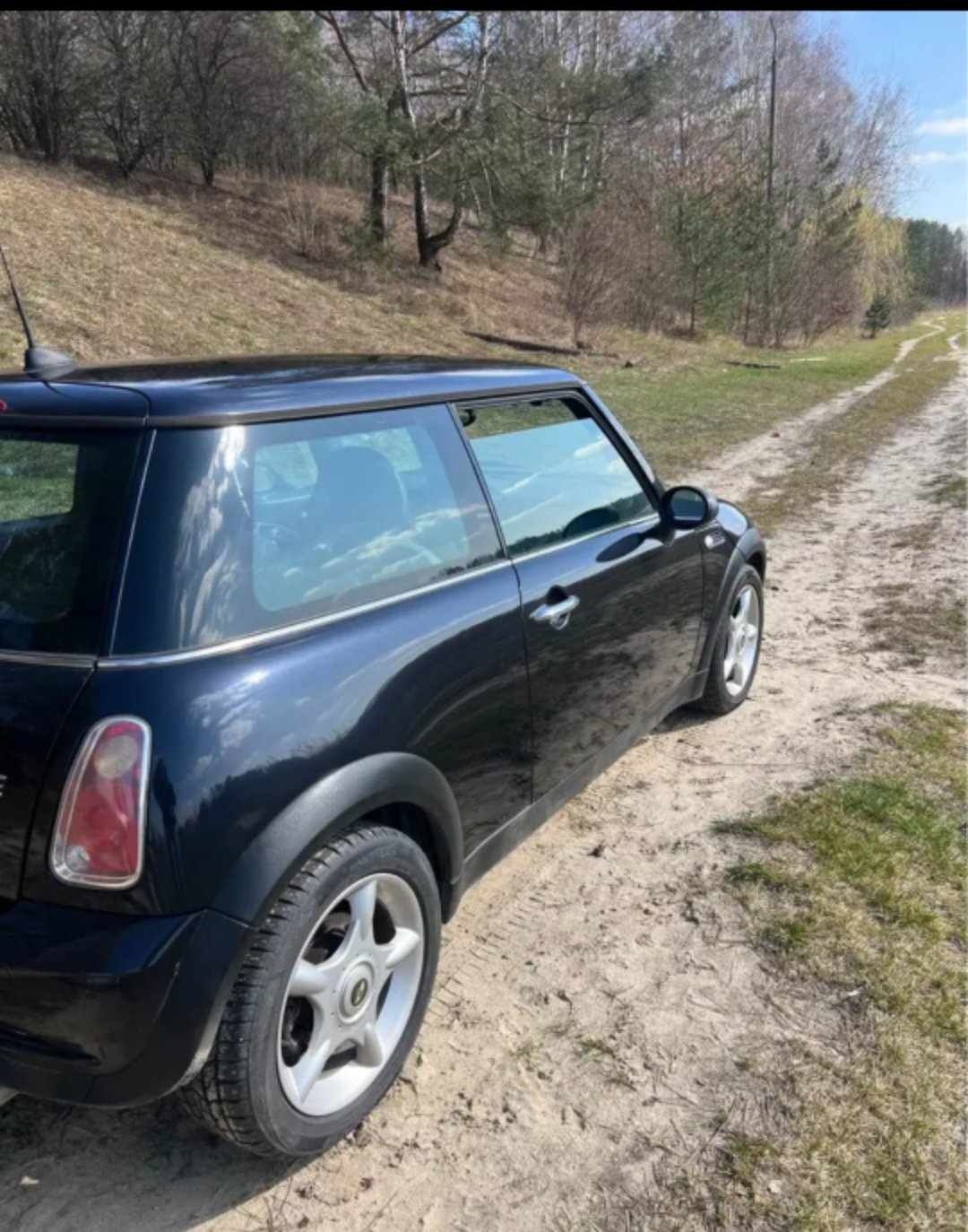 Mini one 1.6 benzyna