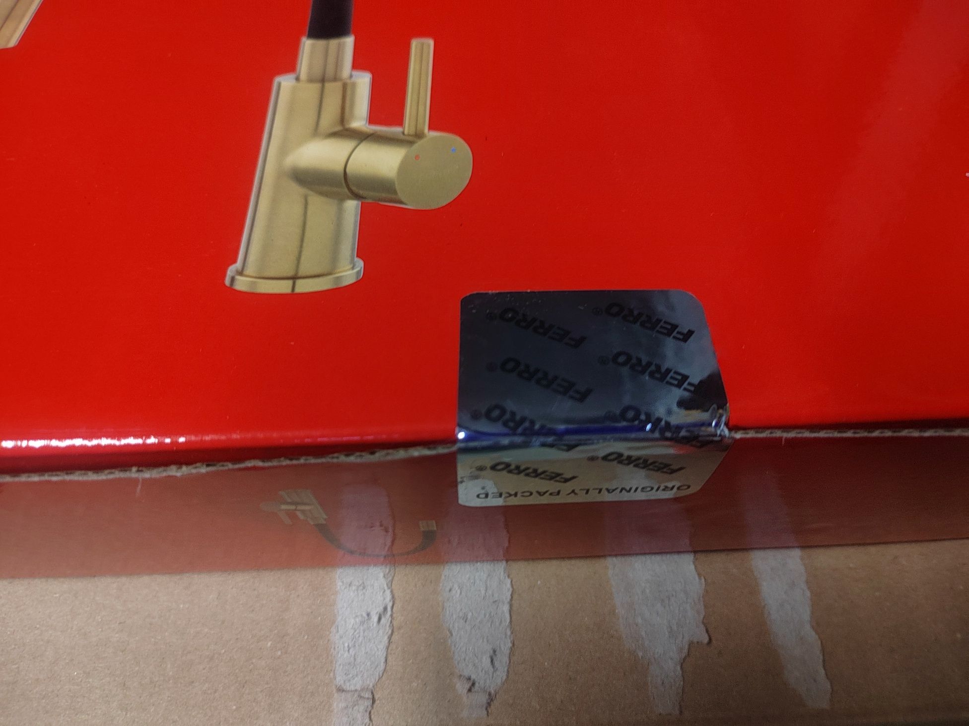 Bateria umywalkowa ferro zlota