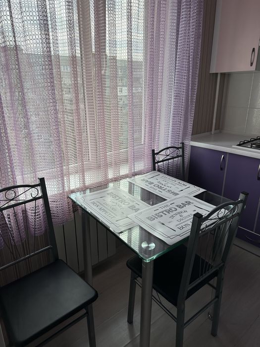 Посуточно ЦЕНТР Малый рынок 1комн люкс подобово центр малий