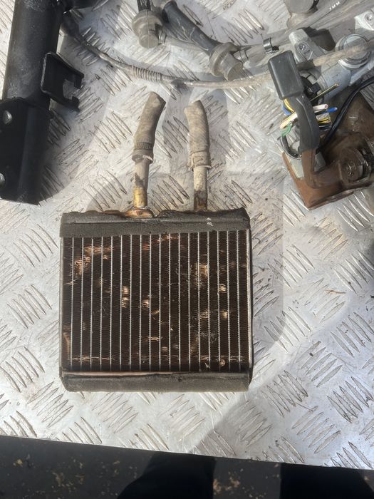 Радиатор печки Сузуки свифт 98 год suzuki swift