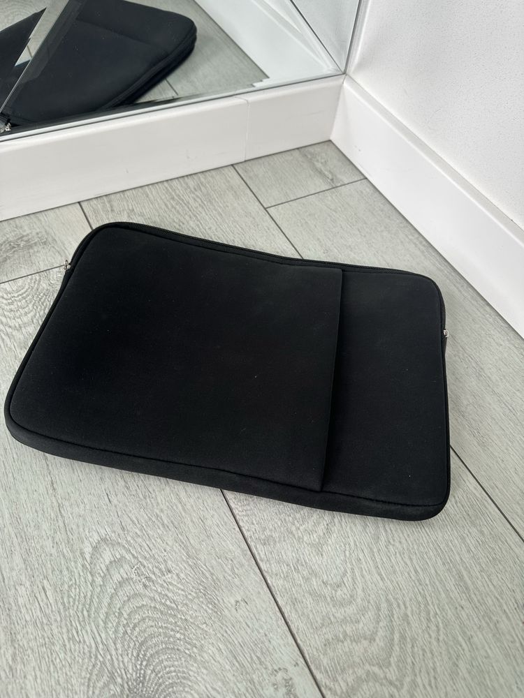 Etui na laptopa 14 cali