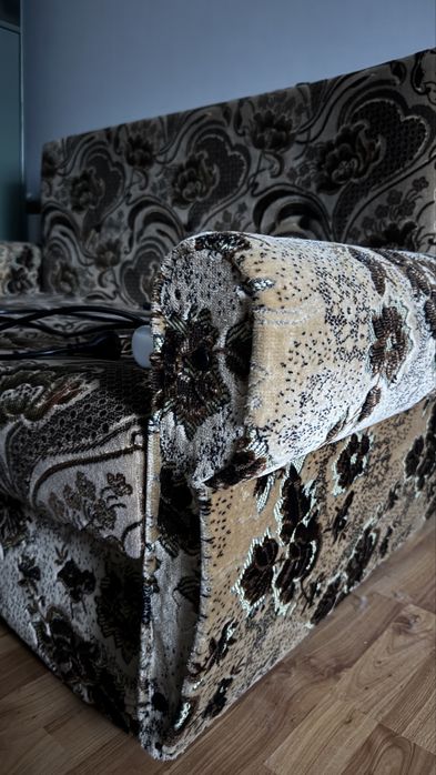 Диван мініатюрний 1,3м х 1м