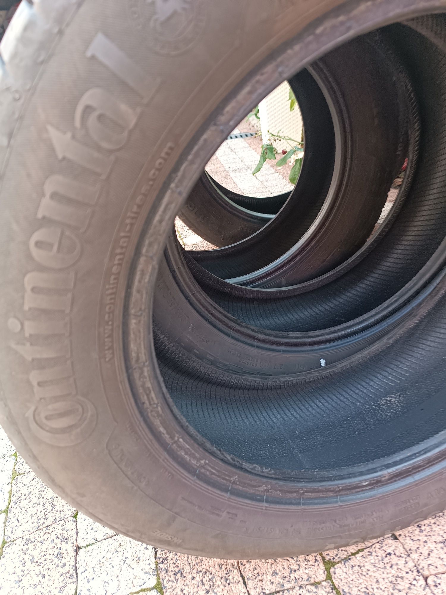 Opony R16 205/55/continental
