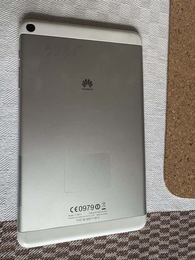 Tablet Huawei MediaPad T1-821L