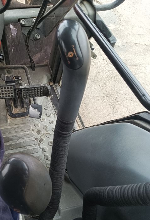 Vendo valtra A75 (2006)