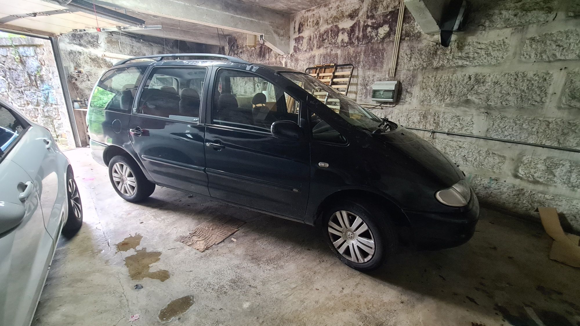 Ford galaxy 1.9 tdi 7 lugares troco