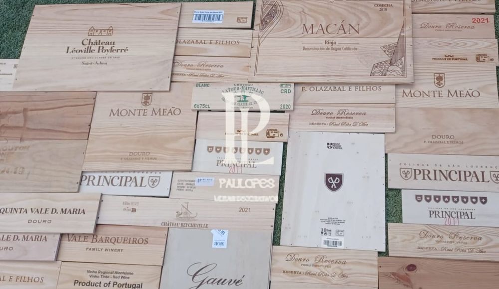 Caixas vinho madeira ao m²
