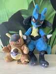 Pokémon Lucario Kangaskhan peluches plush oficial