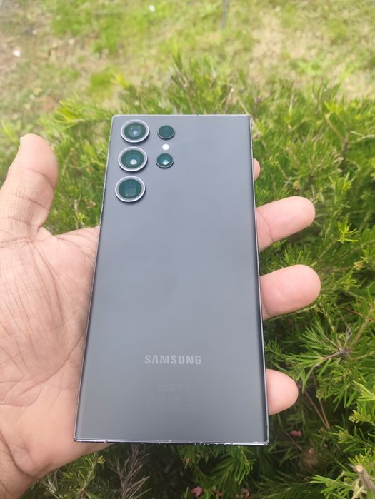 Poderoso Samsung S23 Ultra 5G 512GB,bateria nova/ac.troca ou retoma