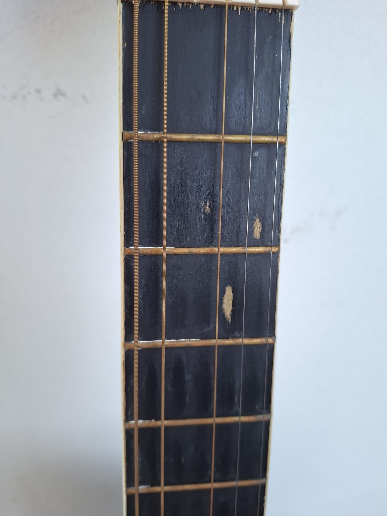 Guitarra para aprendizagem (cordas Nylon ou Metal)