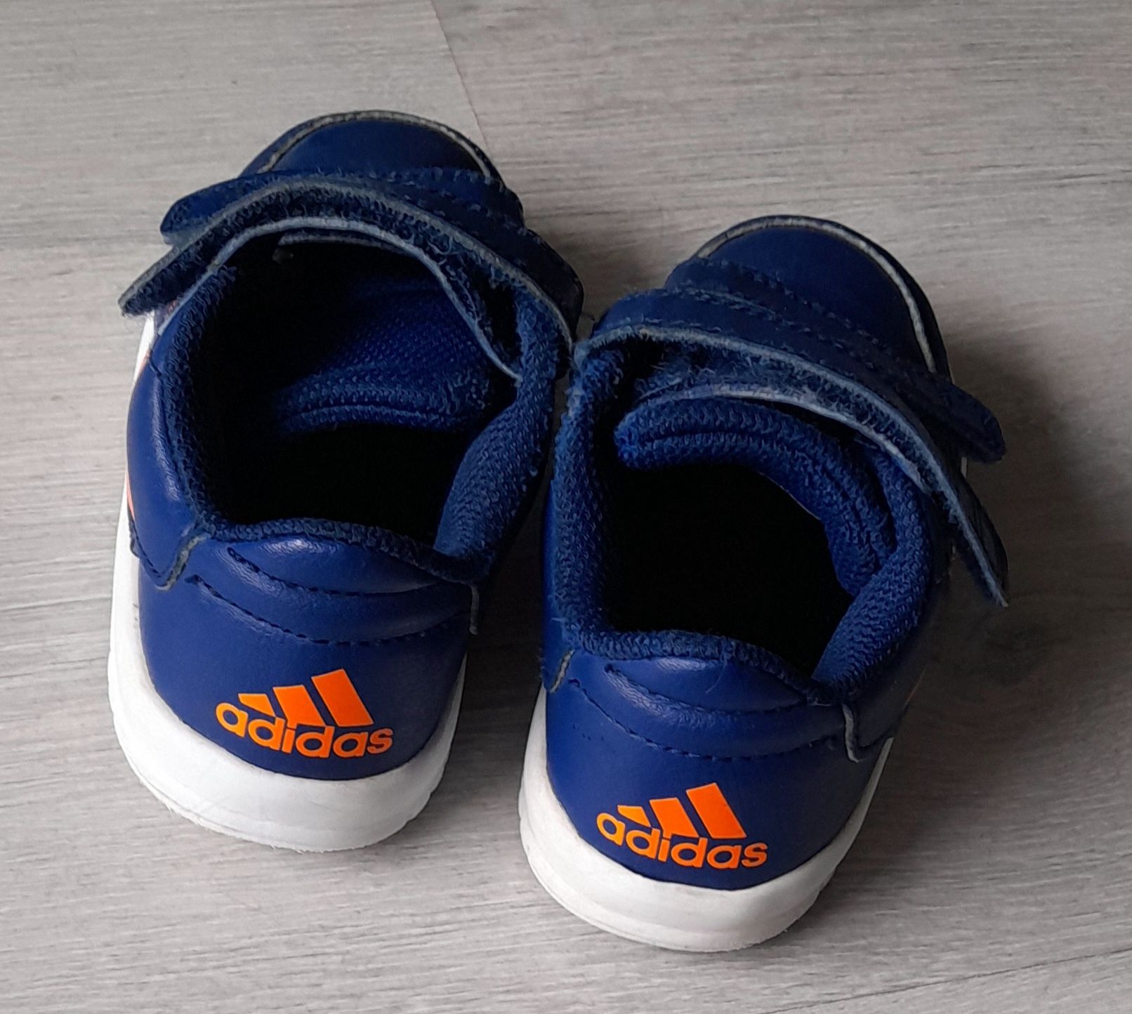 Buty dziecięce Adidas rozmiar 22