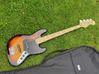 Squier Fender Classic Vibe '70s Jazz Bass gitara