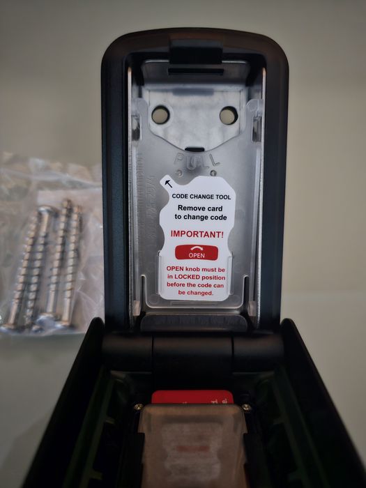 Cofre para chaves SUPRA P500 Pro | O cofre com teclado para montagem e
