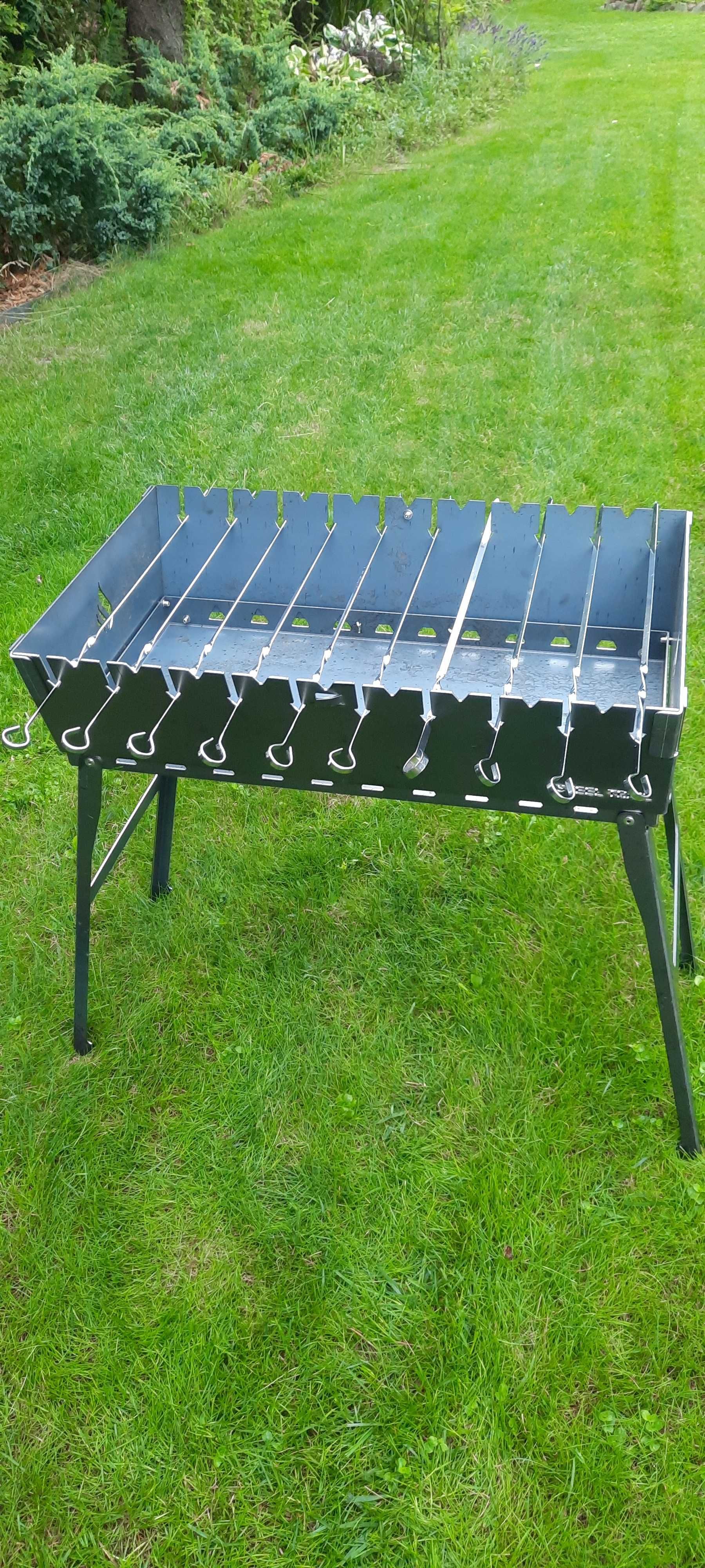Grill Mangal składany - walizka - Mocny stal 2mm na 9/10 szampurów