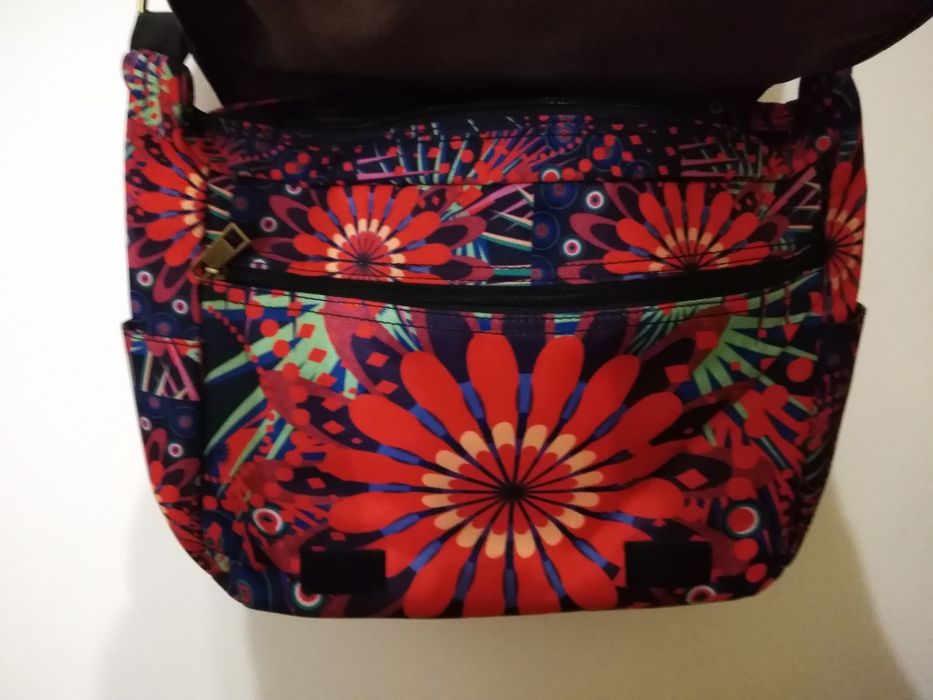 SALDOS -Malas/pastas (PC portátil /livros /escolar /desporto /senhora)