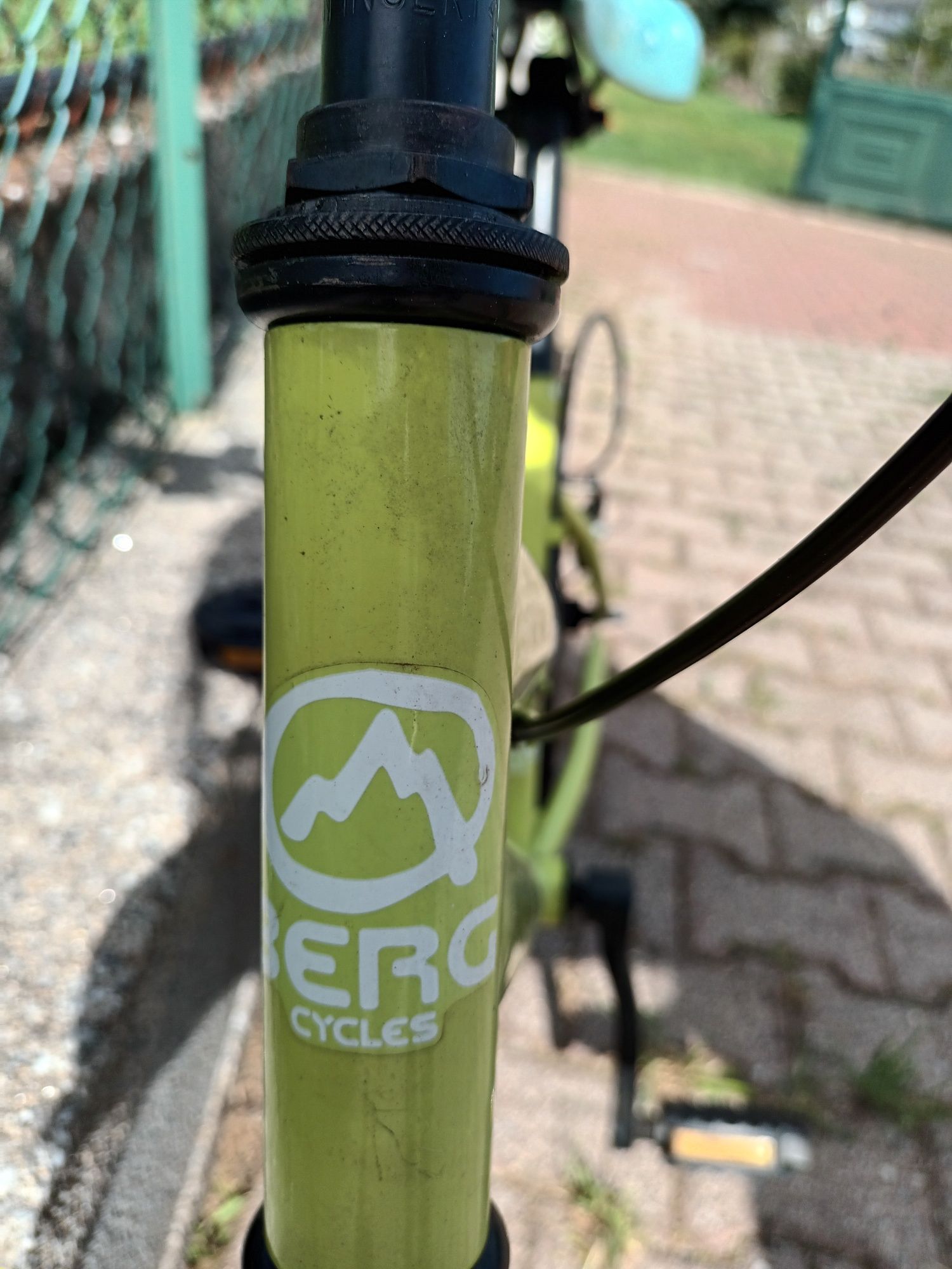 Vendo bicicleta de jovem