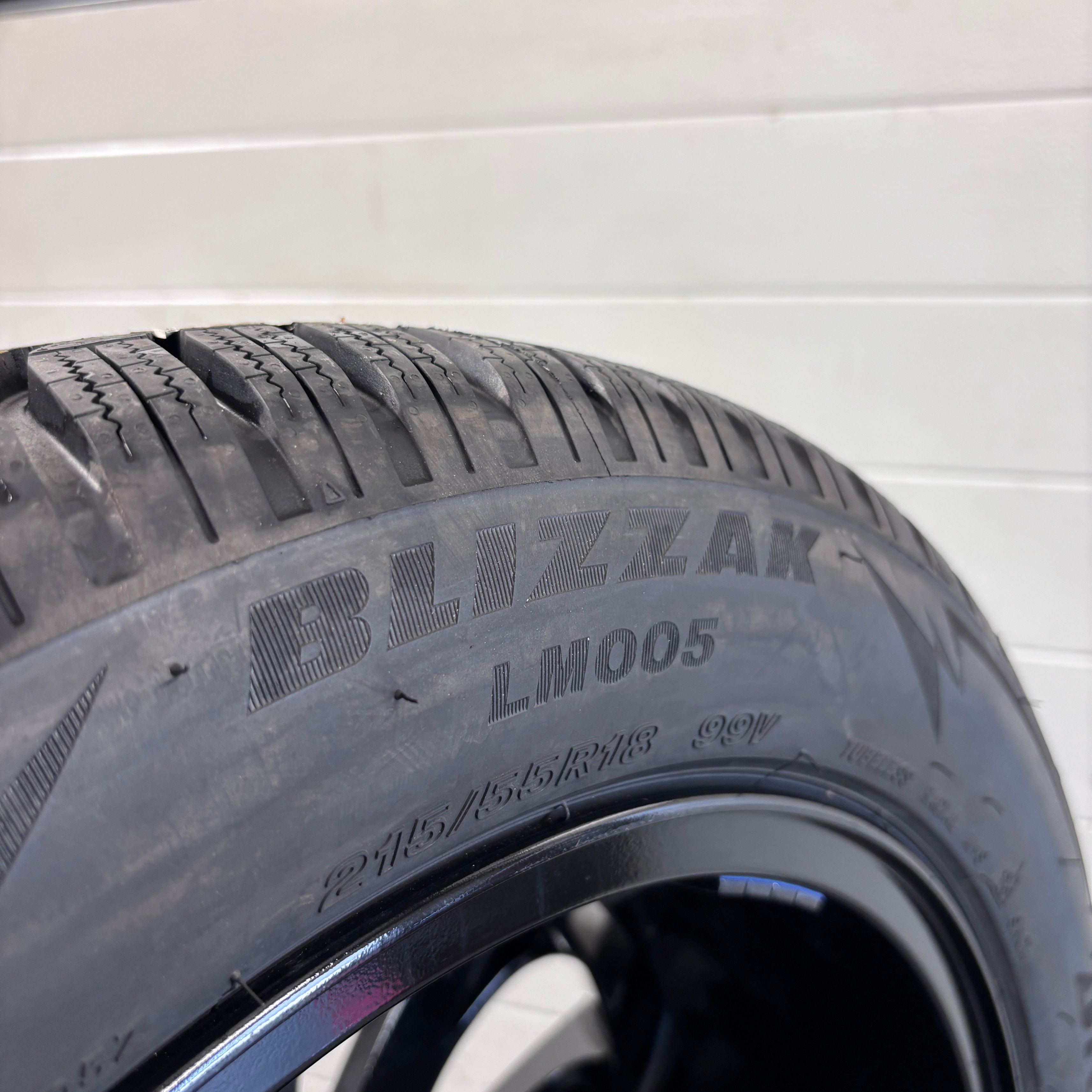 Nowe Opony Bridgestone Blizzak LM005 215/55/18