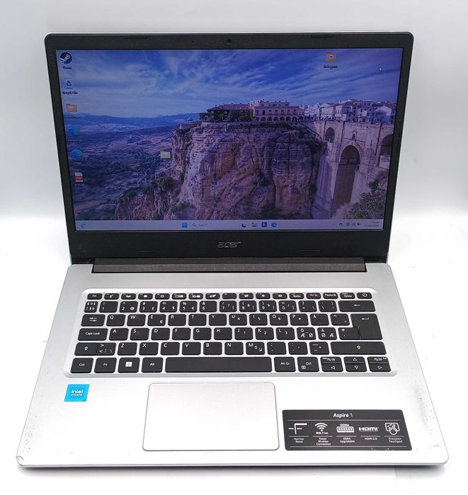 Laptop ACER ASPIRE 1 + Zasilacz