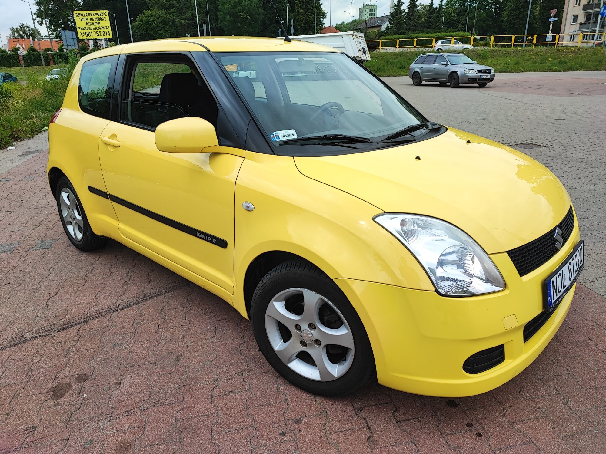 Suzuki Swift 1.3 benzyna 2006r! Klima!